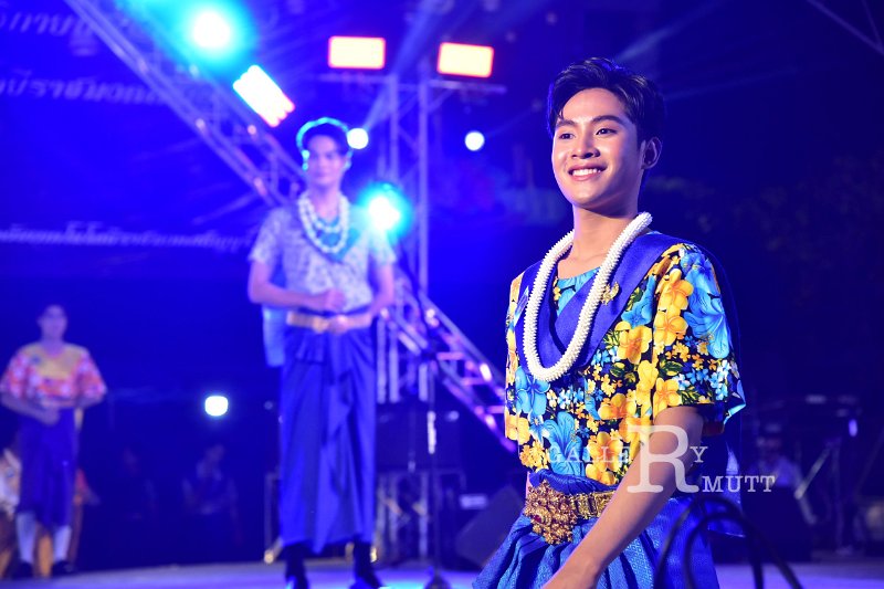 20221107-LoyKratong-084.JPG