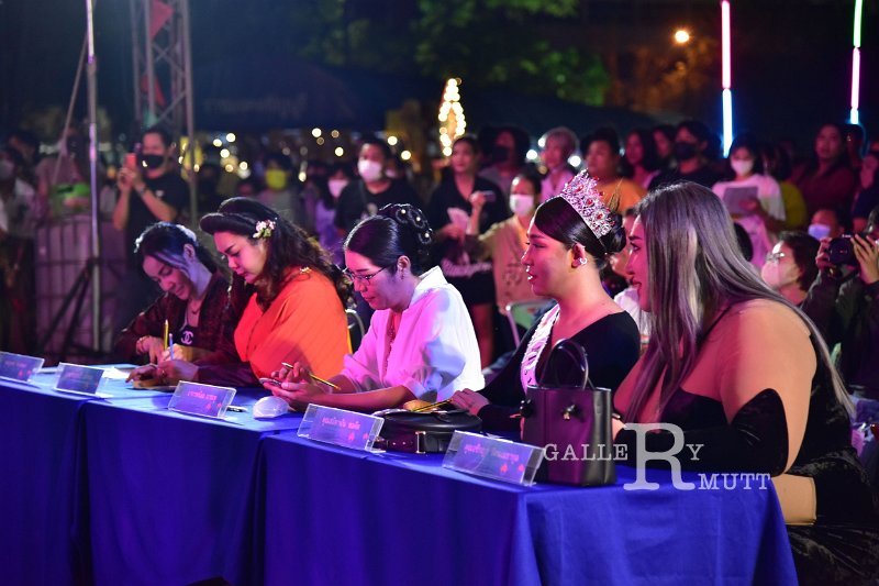 20221107-LoyKratong-121.JPG