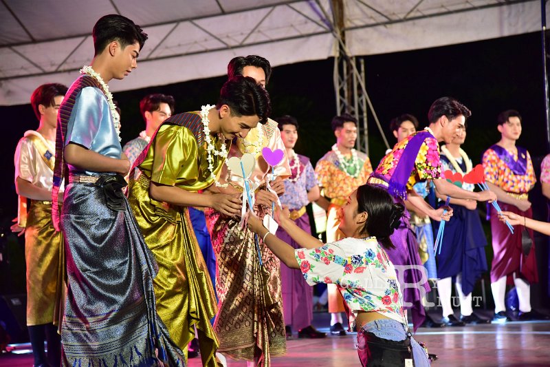 20221107-LoyKratong-133.JPG