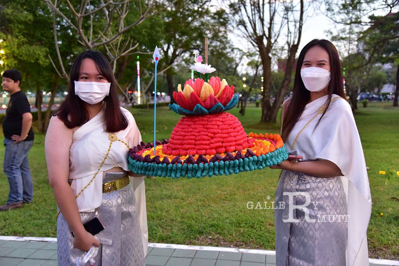 20221108-LoyKratong-017.JPG