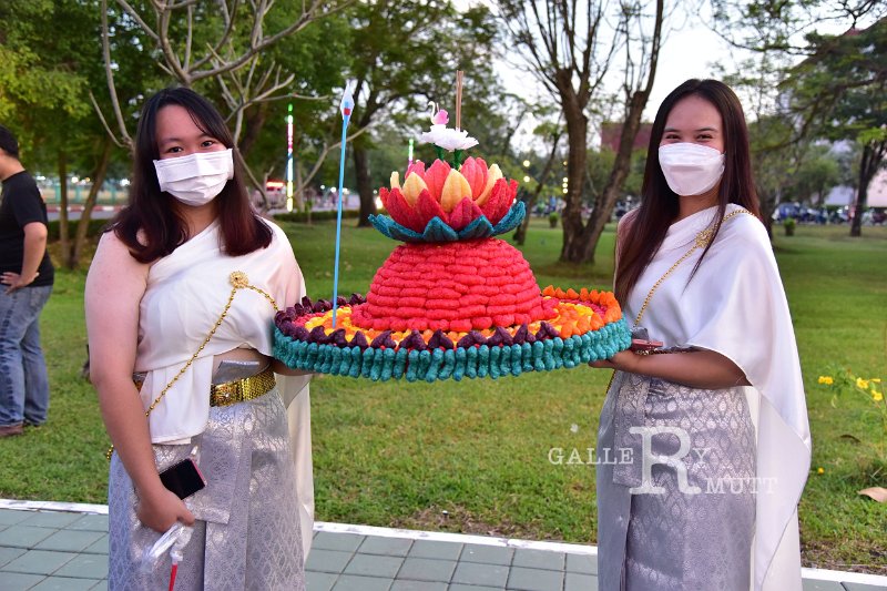 20221108-LoyKratong-018.JPG