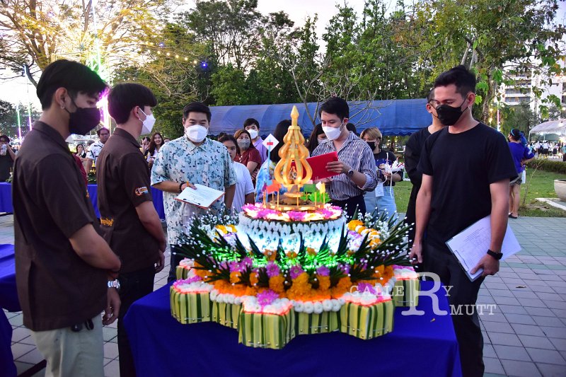 20221108-LoyKratong-023.JPG