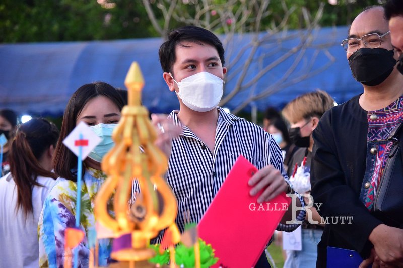 20221108-LoyKratong-026.JPG