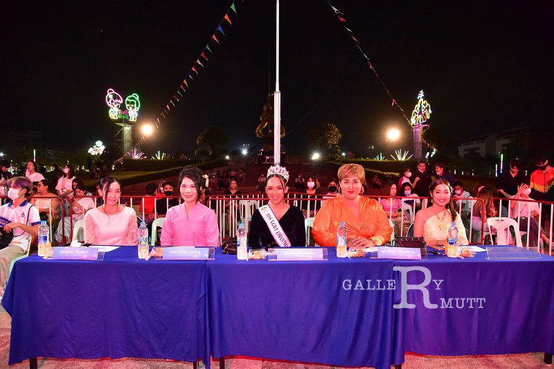20221108-LoyKratong-057.JPG