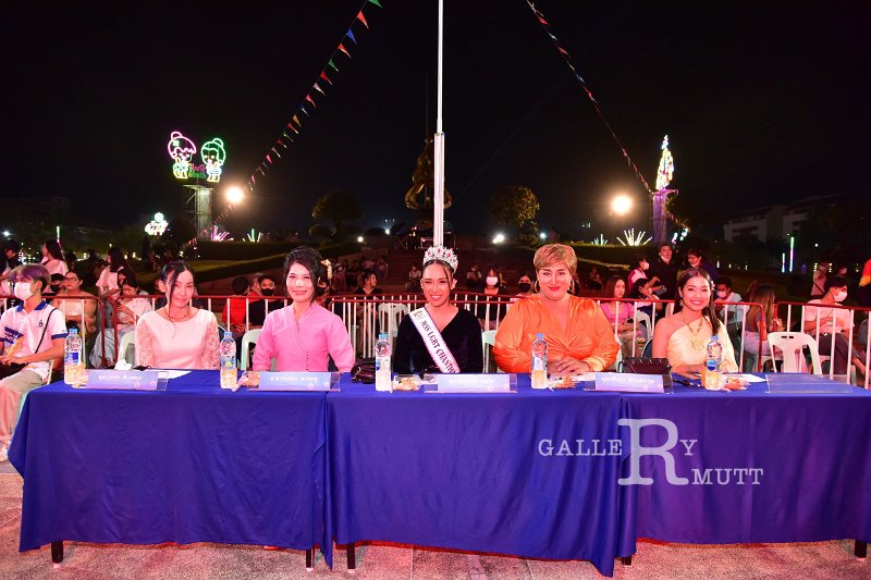 20221108-LoyKratong-058.JPG