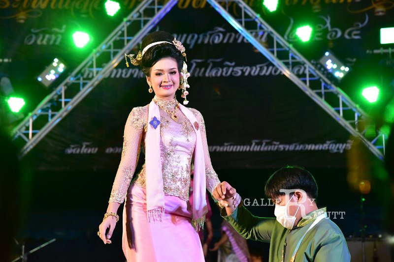 20221108-LoyKratong-069.JPG