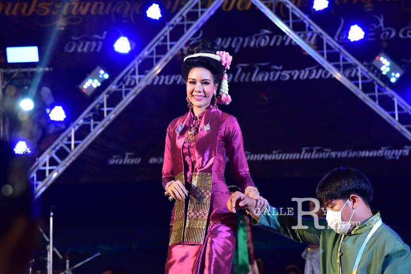 20221108-LoyKratong-074.JPG