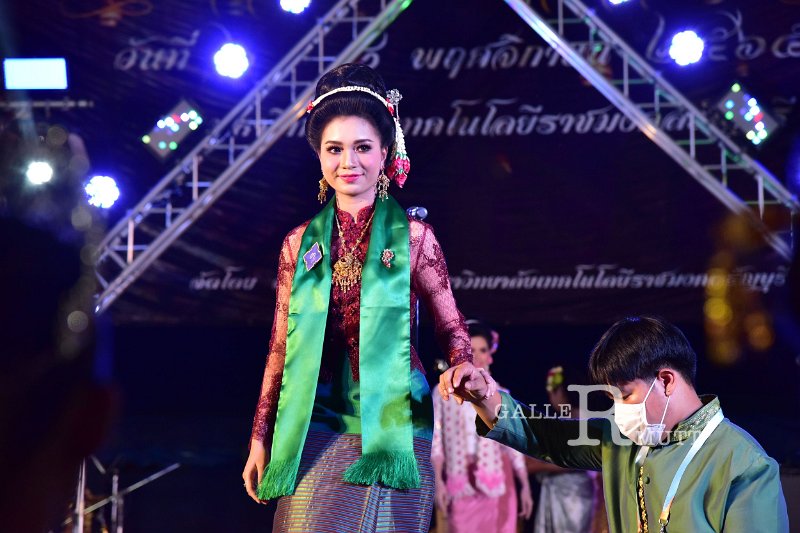 20221108-LoyKratong-079.JPG