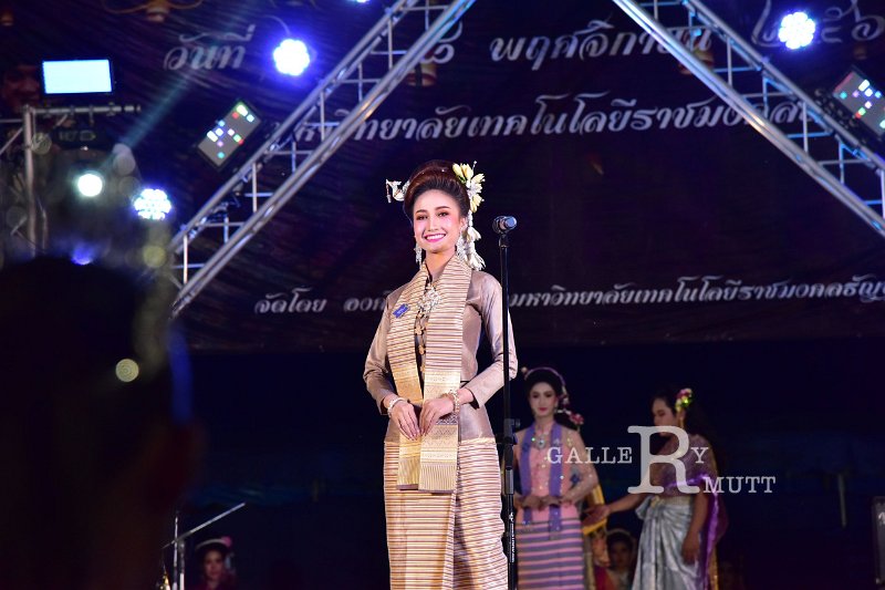 20221108-LoyKratong-087.JPG