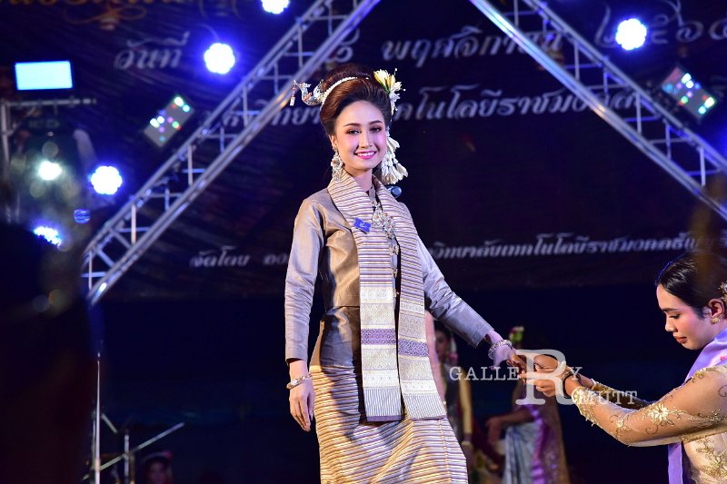 20221108-LoyKratong-088.JPG