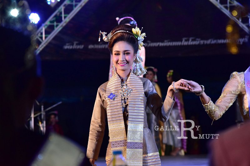 20221108-LoyKratong-089.JPG