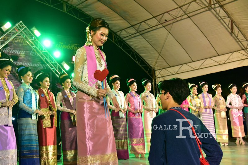 20221108-LoyKratong-150.JPG
