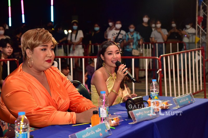 20221108-LoyKratong-220.JPG