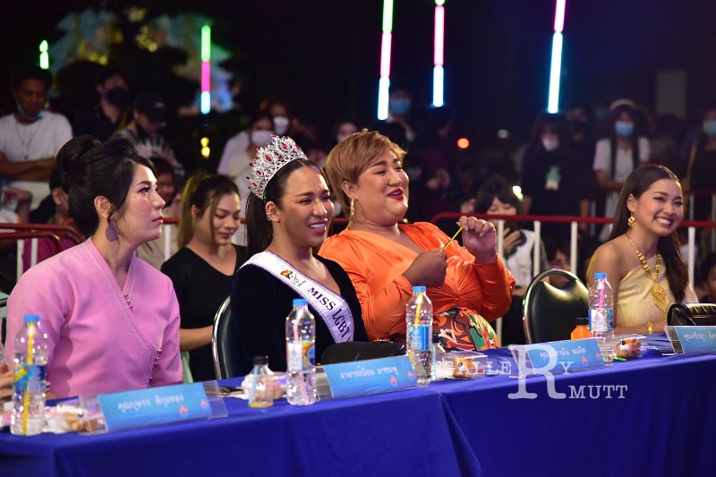 20221108-LoyKratong-228.JPG