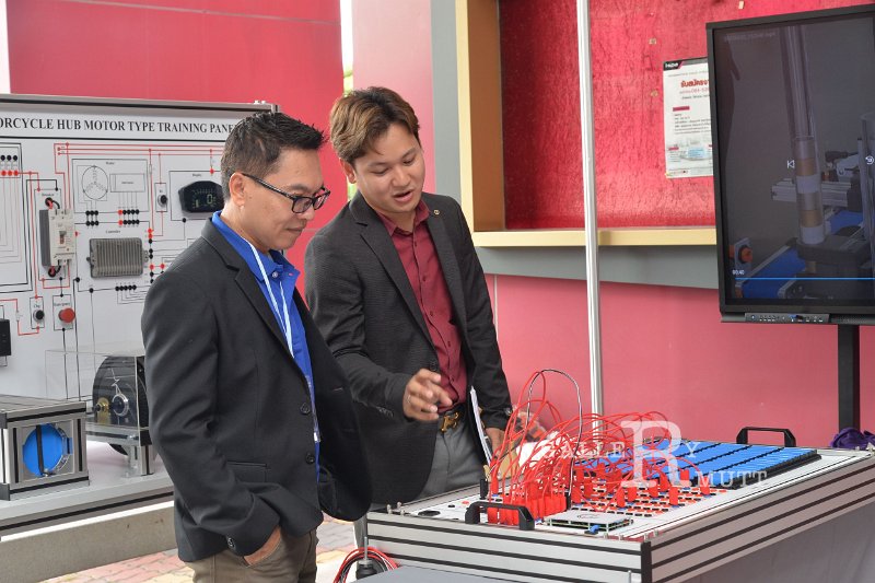 20230803-engineering-152.JPG - RmUtt