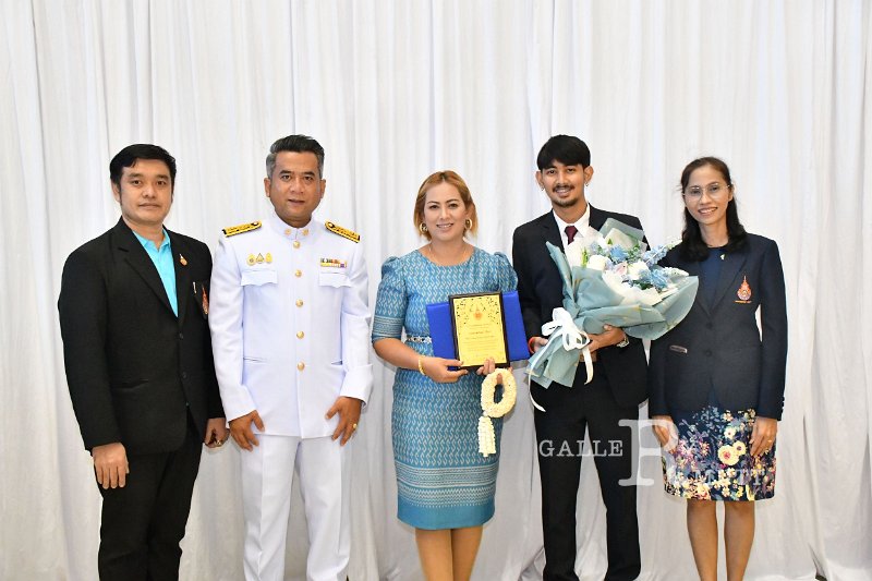 20230810-give-a-blessing-030.JPG