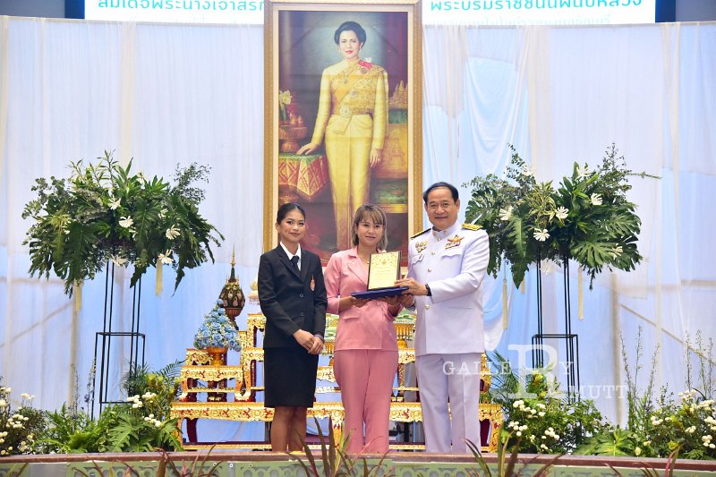 20230810-give-a-blessing-182.JPG