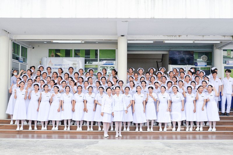 20231128-nurse-237.jpg - RmUtt