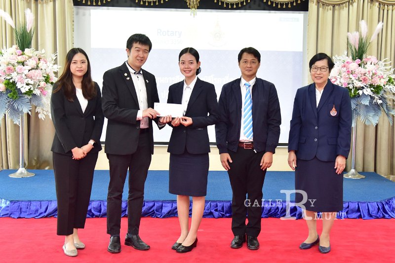 20240510-rotary-scholarship-080.JPG
