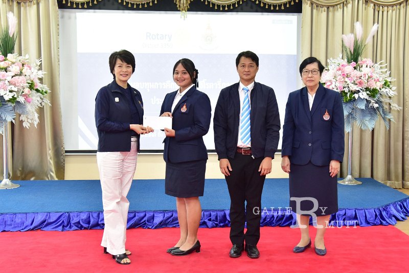 20240510-rotary-scholarship-081.JPG