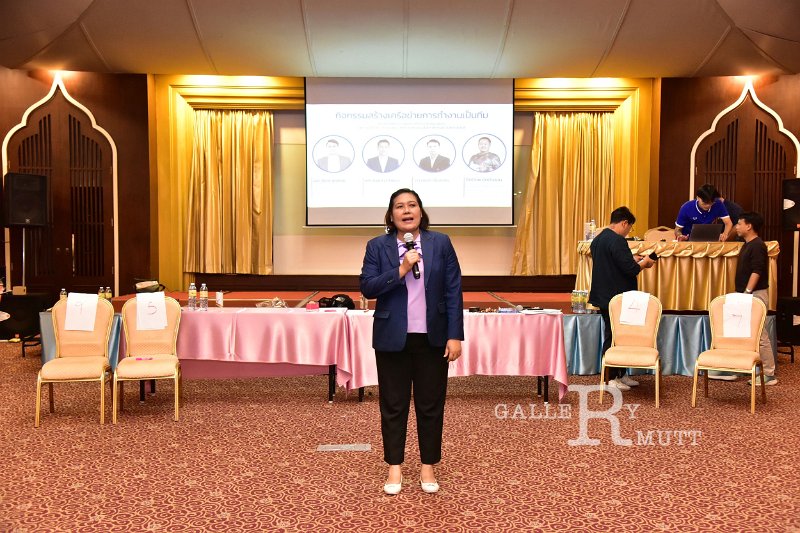 20250312-Training-support-staff-624.JPG