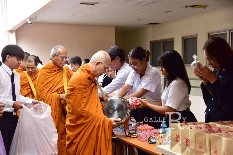 20250807-offerblessings_176.JPG