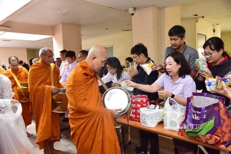 20250807-offerblessings_183.JPG