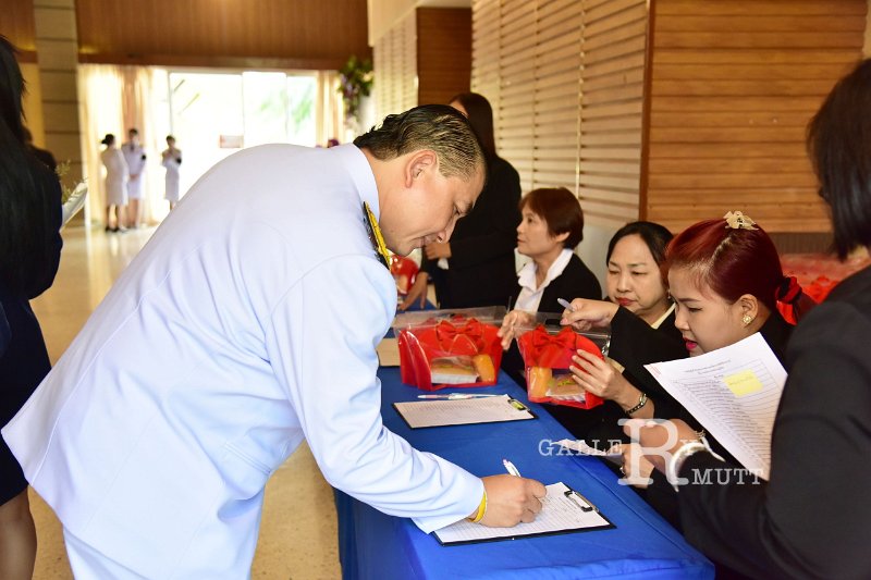 20260506-Receive-a-royal-decoration_07.JPG