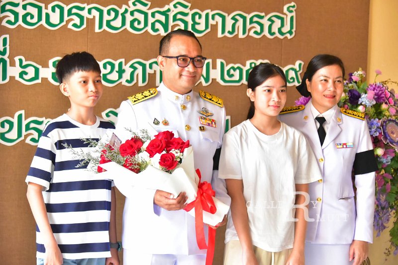 20260506-Receive-a-royal-decoration_144.jpg