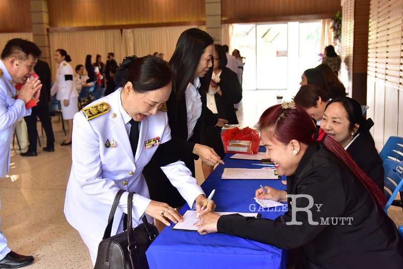 20260506-Receive-a-royal-decoration_17.JPG