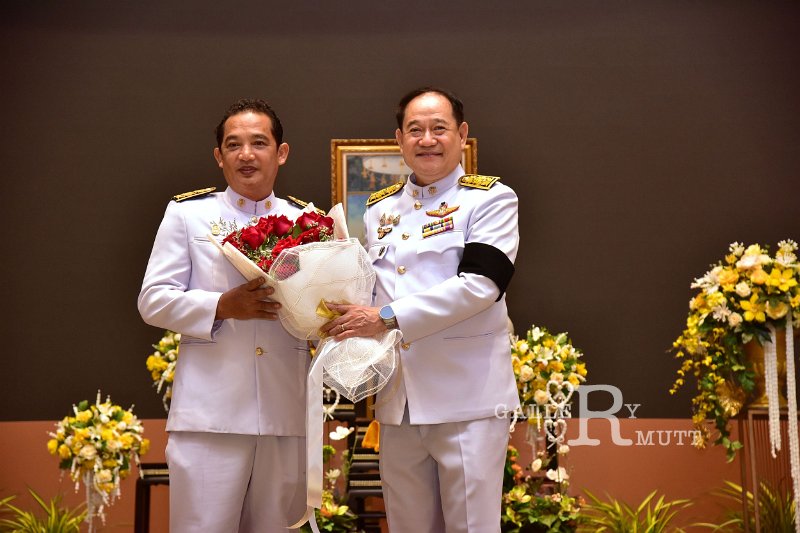 20260908receive-a-royal-decoration_157.JPG