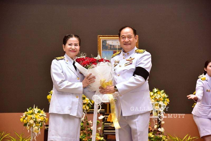 20260908receive-a-royal-decoration_180.JPG