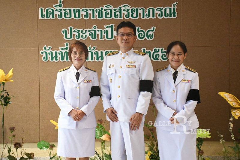 20260908receive-a-royal-decoration_233.JPG