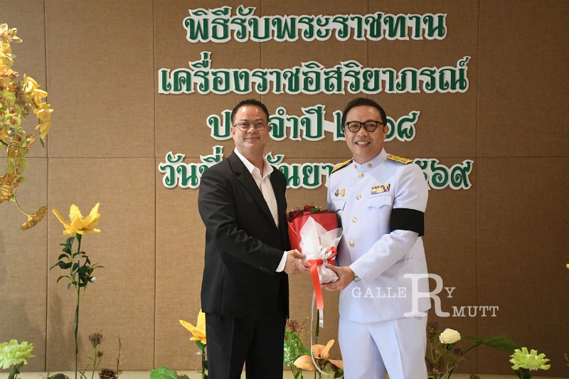 20260908receive-a-royal-decoration_237.JPG