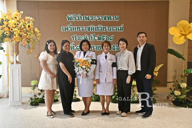 20260908receive-a-royal-decoration_249.JPG
