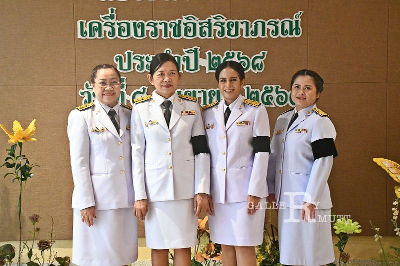 20260908receive-a-royal-decoration_257.JPG
