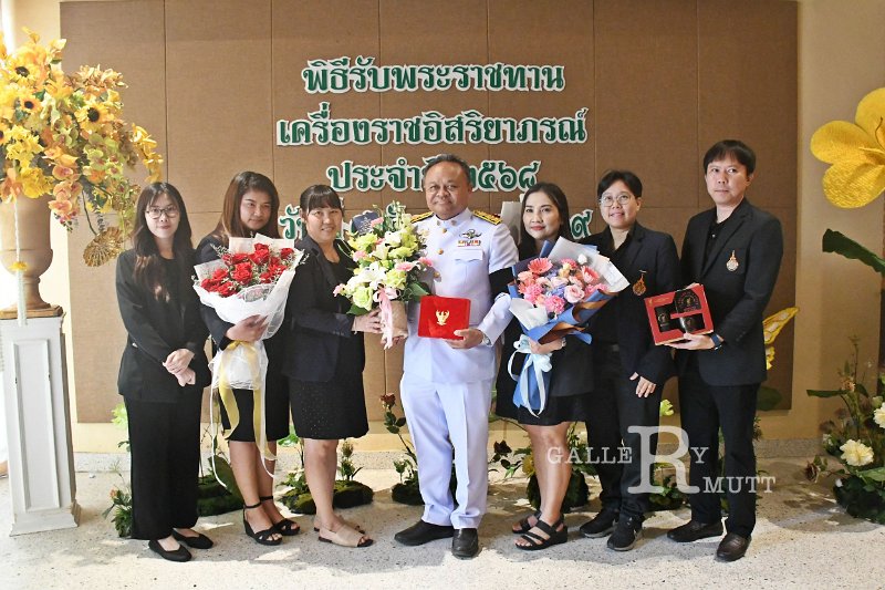 20260908receive-a-royal-decoration_287.JPG