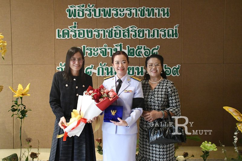 20260908receive-a-royal-decoration_292.JPG
