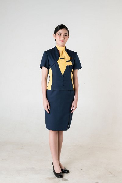 Presenter-2566-Larts-01.jpg