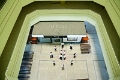 Presenter-2567-Central Building-0129