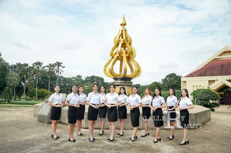 RMUTT Presenter-2567-Sculpture University-010.jpg