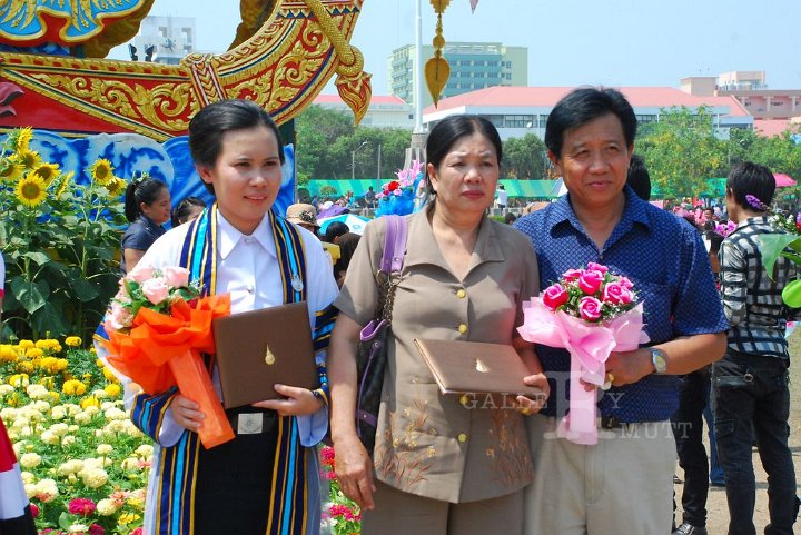 DSC_0741.JPG - rmutt