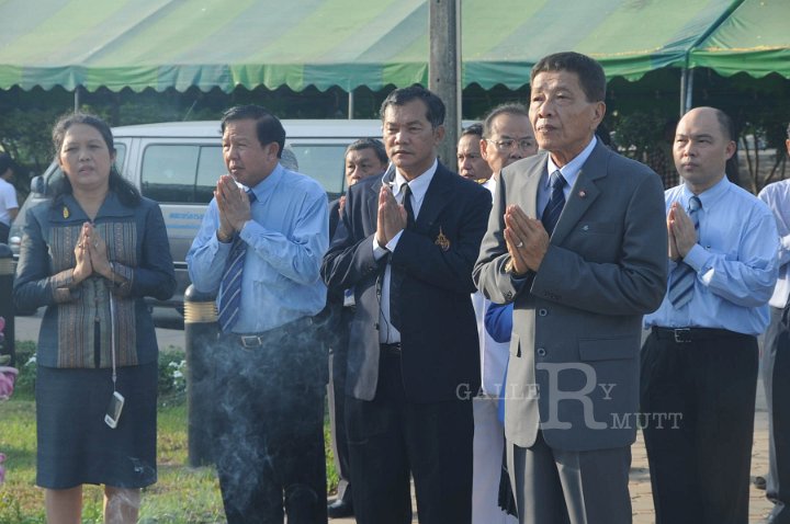 DSC_4656.jpg - ซ้อมใหญ่พิธีพระราชทานปริญญาบัตรฯ มหาวิทยาลัยเทคโนโลยีราชมงคลประจำปีการศึกษา 2553 (ช่วงเช้า วันที่ 20 04 55)