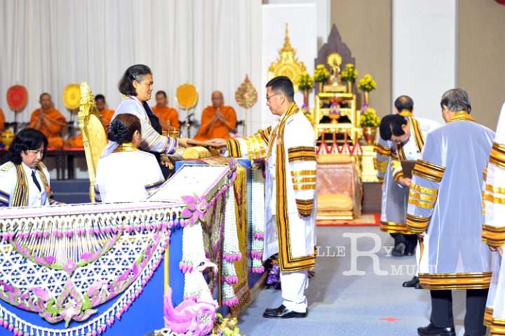 2013-11-05-Princess-Sirindhorn--011.jpg