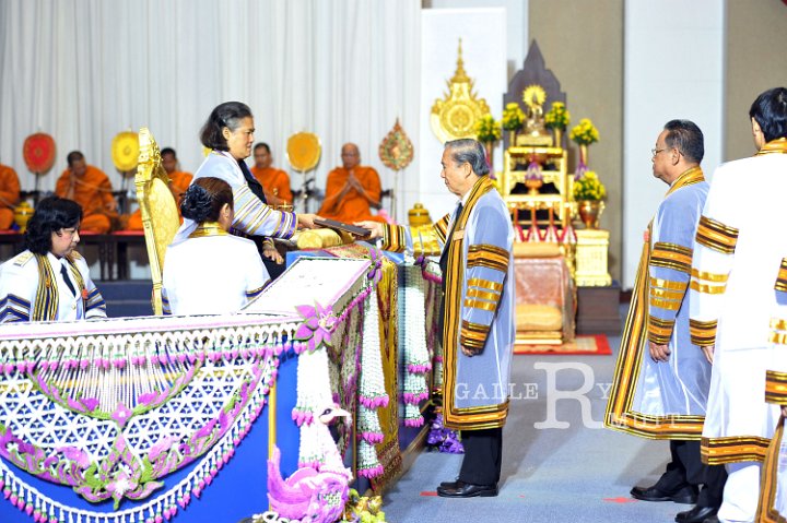 2013-11-05-Princess-Sirindhorn--012.jpg