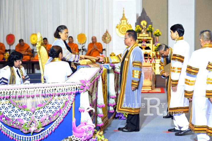 2013-11-05-Princess-Sirindhorn--013.jpg