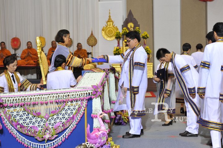 2013-11-05-Princess-Sirindhorn--032.jpg