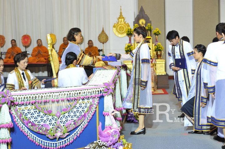 2013-11-05-Princess-Sirindhorn--037.jpg