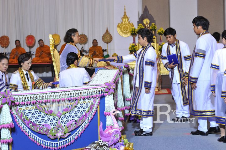 2013-11-05-Princess-Sirindhorn--044.jpg