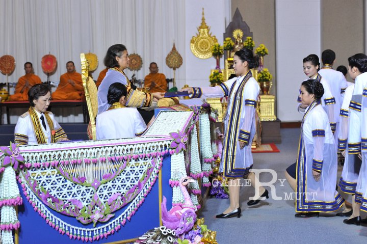 2013-11-05-Princess-Sirindhorn--045.jpg